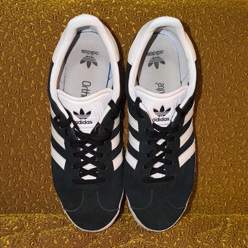 Adidas Gazelle Sneakers Black White Suede | Women’s 9 - Picture 4 of 6